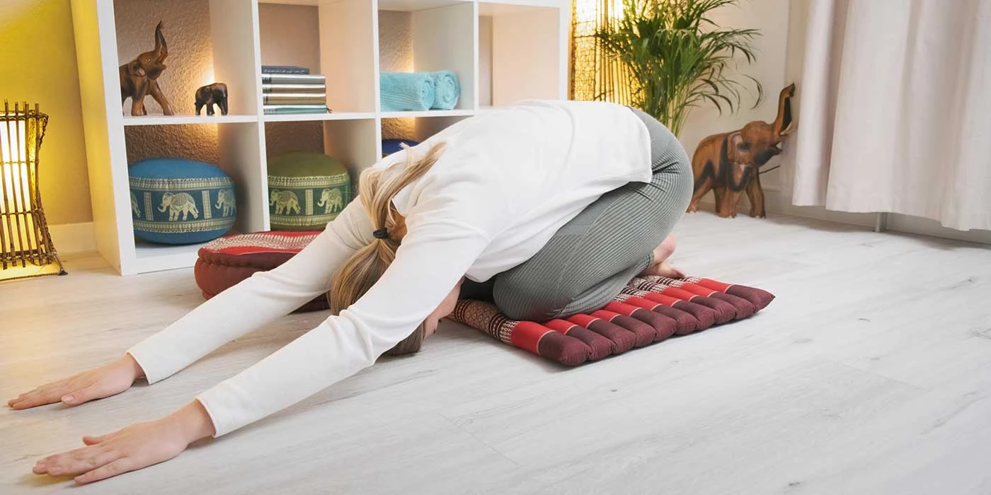 Yoga en meditatie tijdens het reizen: Ontspanning en mindfulness onderweg