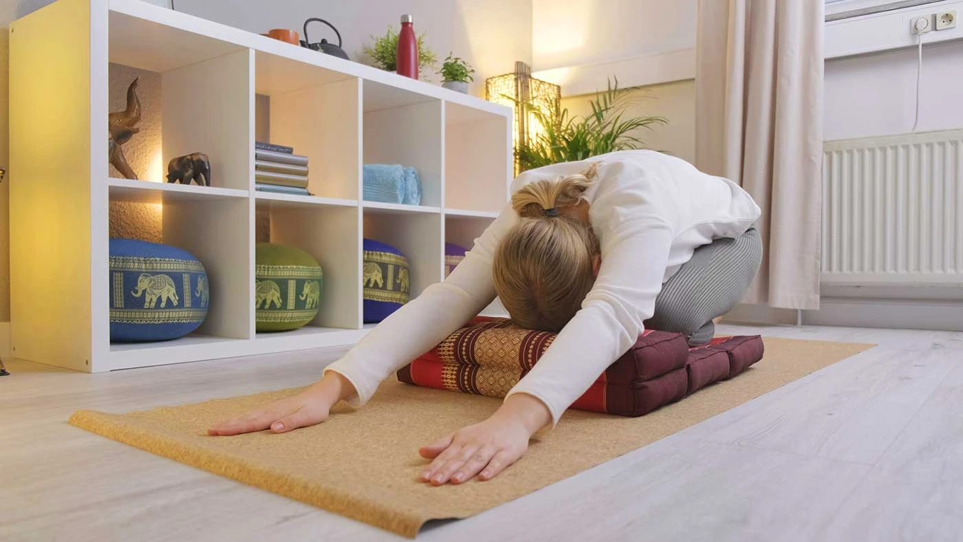 Ontspanning en Sereniteit met Yoga-Poses: Vind je Innerlijke Balans met livasia! Ontspanning en Sereniteit met Yoga-Poses: Vind je Innerlijke Balans met livasia!